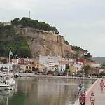Llagosta 3 * 德尼亚