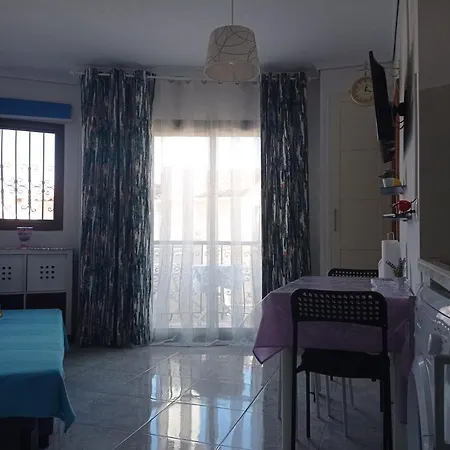 Llagosta 3 شقة *