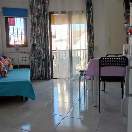 Llagosta 3 Apartamento *