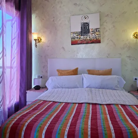 Apartamento Llagosta 3 *